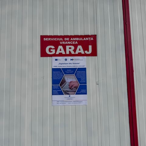 Substația Dumitrești